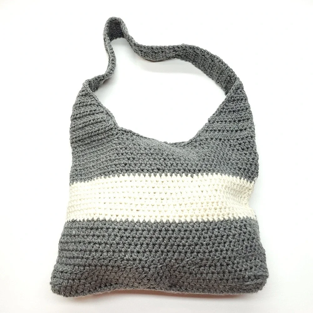 Handmade‎ Crochet Purse Gray Ivory Button Closure Hippie Boho Tote